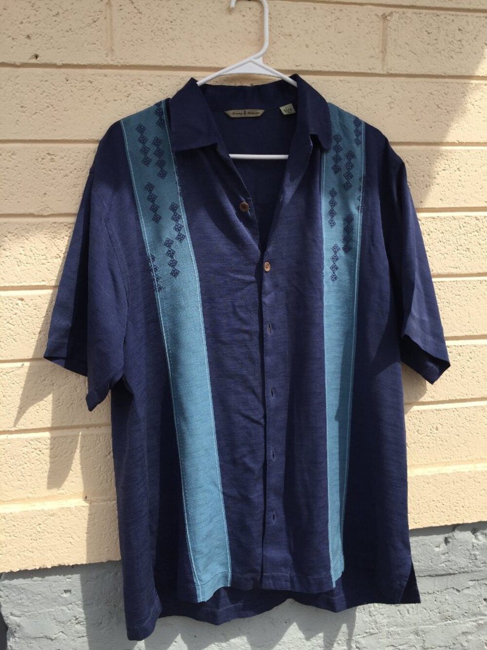 Tommy Bahama 100% Silk Embroidered Camp Shirt Blue Diamond Panel, Size L